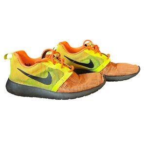 Nike Roshe One Flight Kids Sneakers 4.5